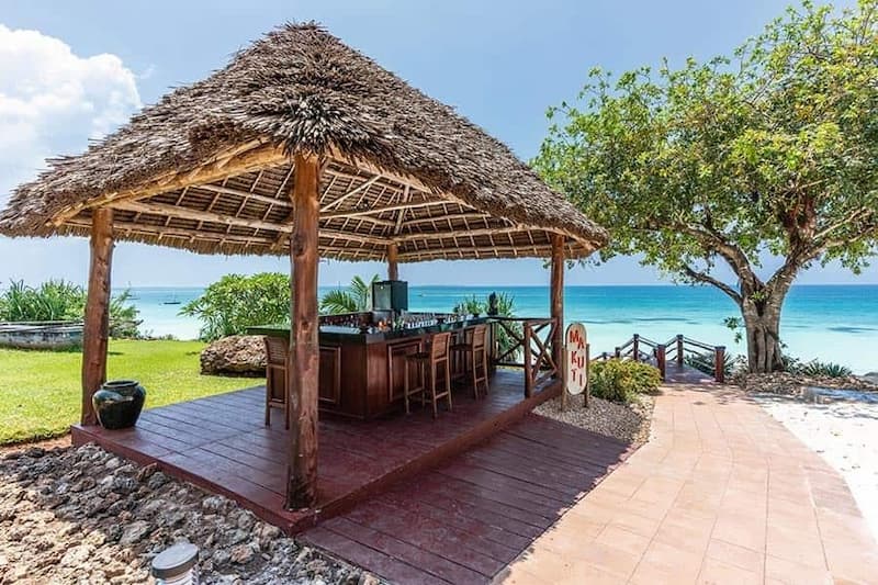 Beach bar, Riu Palace